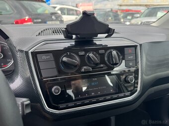 Volkswagen Up 1,0 48 KW 18 TKM STK - 14