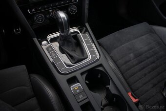 Volkswagen Passat Variant 2.0 TDI Highline DSG AJ NA SPLÁTKY - 14