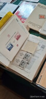Poštovní známky a katalogy - 14