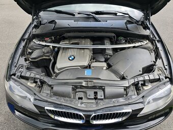 BMW 130i - 14