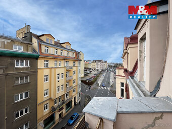 Prodej bytu 4+1, 104 m², Karlovy Vary, ul. Varšavská - 14
