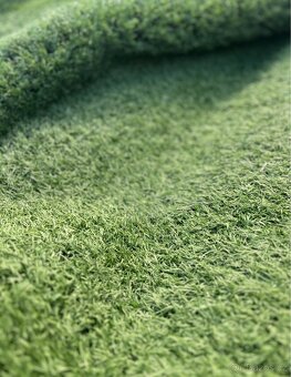 UMĚLÝ TRÁVNÍK TRÁVA KRYTINA PODLAHA PRODEJ ROLE - 14