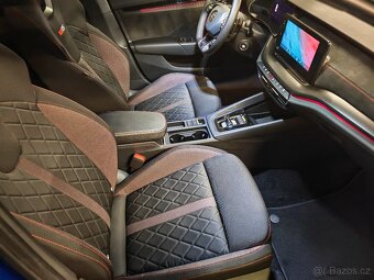 Škoda Octavia, RS, 180kw, 1. majitel - 14