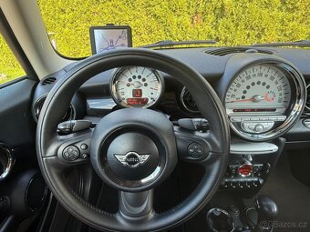 MINI COOPER S 1.6T 135kW AT /1.Maj-2011-102.873km/ R56 SPORT - 14