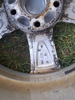 Zimní pneu Nexen Winterguard 225/60/17, 5x 114,3 - 14