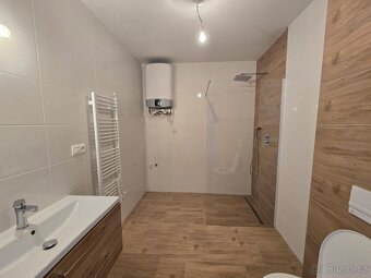 Byt 2+kk, 53 m2 / terasa, zahrada - 14
