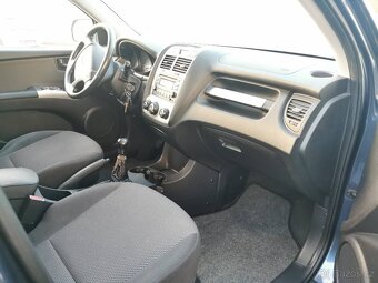 Kia Sportage 2.0 i + LPG - 14
