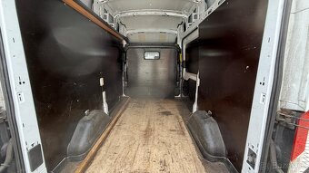 Ford Transit //2.2TDCi//92kW//L2H3//125TKM//1.MAJ//NOVÉ V ČR - 14