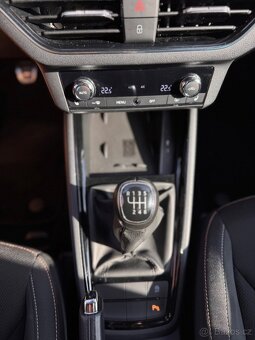 Škoda Kamiq SCOUT 1.5 TSI 110 kW Manuál Virtual Navi 34 tkm - 14