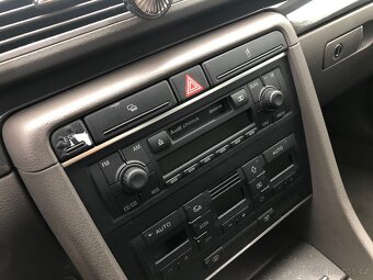Audi A4, 2.0FSi 110kW - 14