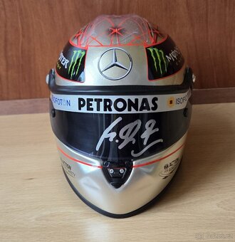 Michael Schumacher originální autogram na helmě 1:2 - 14