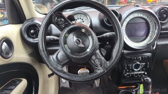 Mini Cooper Countryman - 14