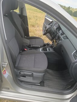 Octavia III combi 1.4 TSI ALU tažné výhřev multifunkce - 14