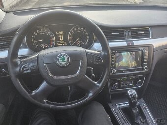 Skoda Superb combi 2.0tdi 125kw - 14