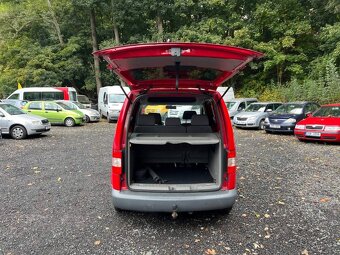 Volkswagen Caddy Life 1.6MPI 75 kW klima tažné serviska 2008 - 14