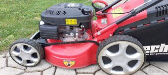 Benzínova sekačka s pojezdem. - 14