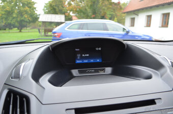 PRODÁM FORD KUGA 1.5 ECOBOOST FACELIFT 2018 - 14