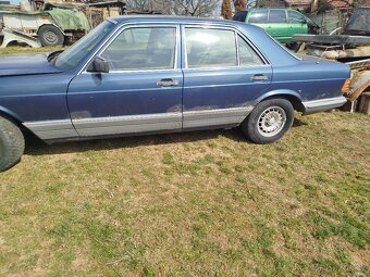 Mercedes Benz 280 SE W126 - 14
