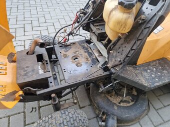 Zahradní traktor Estate Stiga Collection - 14