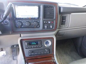 Cadillac Escalade 6.0 AWD 2005 95.000 km - 14