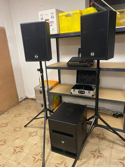 Zvukový systém DYNACORD - 2 reproduktory, basový reproduktor - 14