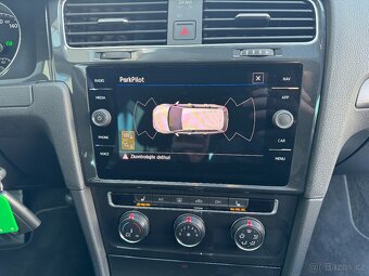 VW Golf 7 2.0 TDI 110kW DSG Full LED Navigace Park. senzory - 14