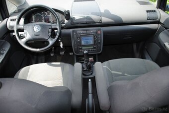 VW SHARAN 1.9TDi 96kW - klimatizace - ESP - výhřev - tažné - 14