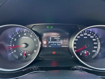 KIA Ceed SW CD 1,5 T-GDi GPF 7DCT GT LINE - 14
