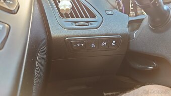 Prodám Hyundai ix35 2CRDI 4x4 automat - 14