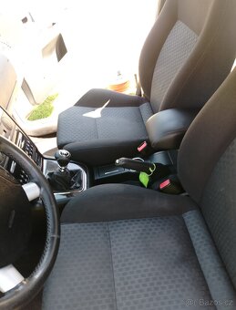 FORD MONDEO 2.2 114KW SPOTŘEBA 5 L/100 - 14