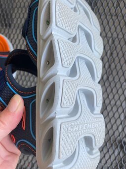 Sandálky zn Skechers vel 33,5 - 14