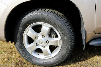Toyota Land Cruiser LC200 - 14