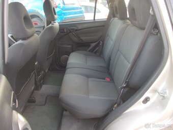 Toyota Rav4, 2.0D-4D 4x4 2005 - 14
