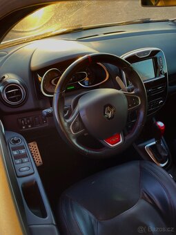 Renault Clio 4 RS TROPHY - 14