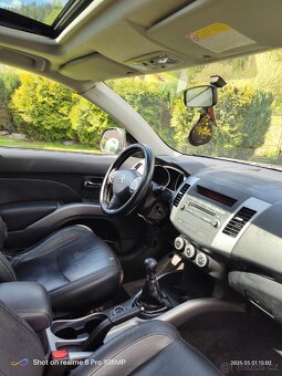 Prodám Citroen C-CROSSER 7mist - 14