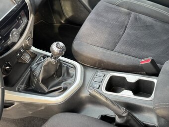 Nissan Navara NP300 D23 2.3dCi 140kw, tažné 3.5t, 4x4,Pickup - 14