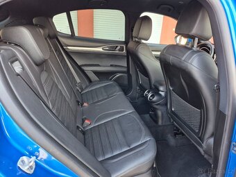 Alfa Romeo Stelvio 2.2 JTDM Veloce Q4 - 14