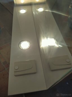 Koupelnové zrcadlo a světlo š. 80 cm, v. 105 cm - 14