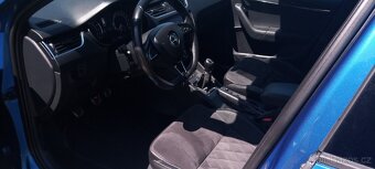 Škoda Octavia 3 combi 2,0Tdi RS - 14