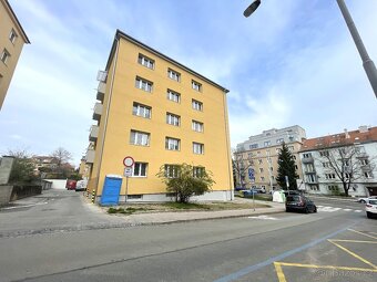 PRONÁJEM GARÁŽE, BRNO – ČERNÁ POLE - 14