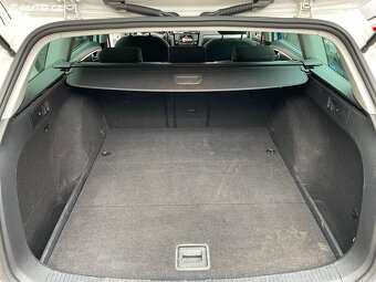 Volkswagen Golf kombi VII 1.2 TSI, 81kW, automat DSG - 14