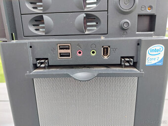 PC skříň bigtower Chieftec - 14