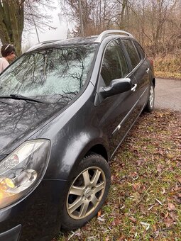 Renault clio 3 combi - 14