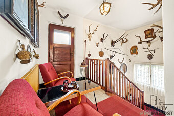 Rodinný dům 4+2, 221m2, pozemek 598m2 - 14
