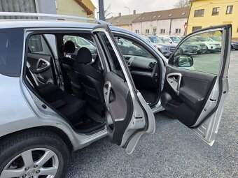 Toyota RAV4 2.2D4D Tz 4WD - 14