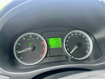 Škoda Fabia 1.4i 16V 63kW Senzory DIGI KLIMA Bluetooth - 14