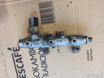 DÍLY MOTORU -- AUDI A6 - C7 3,0 TDi 180KW CDU - 14