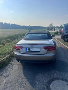 Audi A5 cabrio,zlatá metaliza - 14