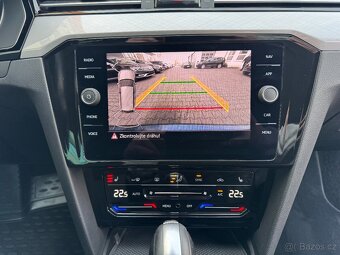 VW Passat B8 2.0TDI 110kW DSG Tažné Matrix LED ACC Kamera - 14