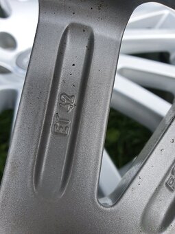 Alu kola Audi 5x112 215/50R17 - 14